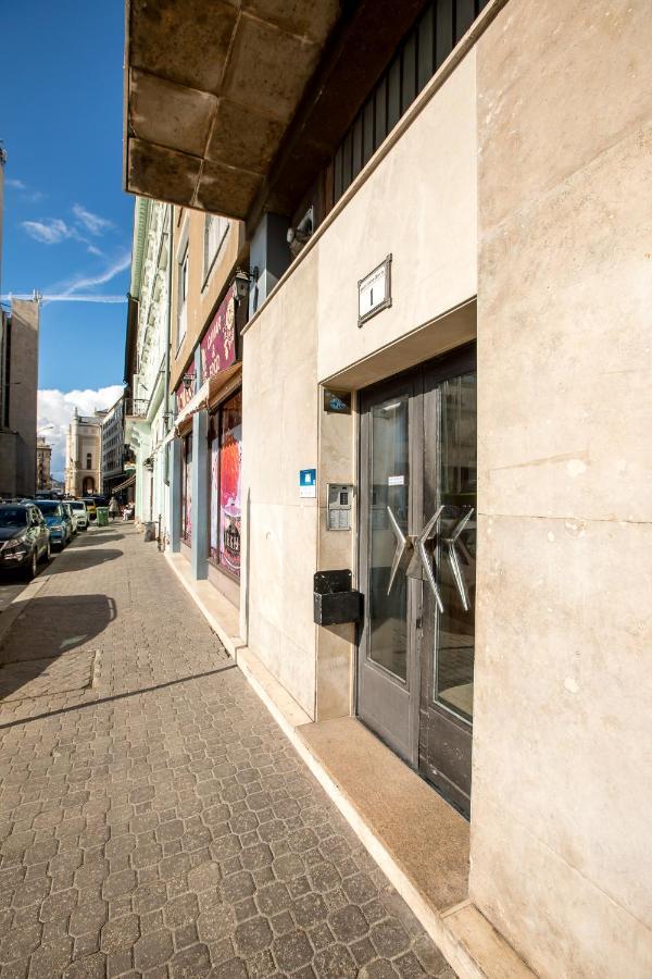 Danube Apartment Budapest Exterior foto
